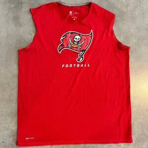 Nike NFL Tampa Bay Buccaneers Football Red Athletic Team Apparel shirt mens XL